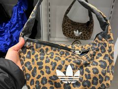 -洋洋广场(南街店)