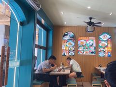 -伊北味·清真青海拉面村(延安路店)