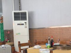 -濠轩阁特色生蚝火锅(水湾路店)