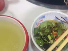 -毛辣果·贵州红酸汤牛肉火锅(西单店)