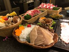 -湊湊火锅·茶憩(打浦桥日月光店)