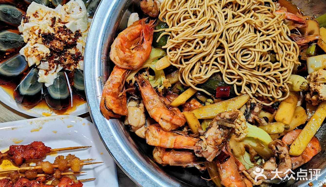 每桌都会点一份这个️武汉的宵夜神仙搭配