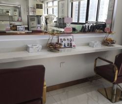 -镁连社·美联社