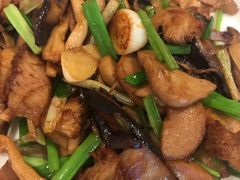 橄榄油炒三种蘑菇-西贝莜面村(金隅嘉品mall店)