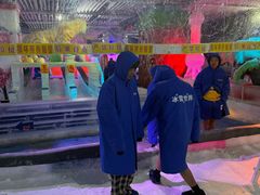 -蓝精灵乐园·世茂精灵之城主题乐园