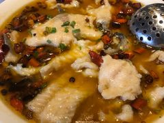柴门混椒鱼-東舍食唐精品陕菜馆