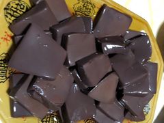 -黄利砖万峰林布依特色酸笋牛肉馆