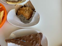 扁桃仁焦糖巧克力蛋糕-宜家·瑞典风味餐厅(烟台路店)