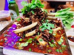 -阿胖龙虾小海鲜(宁国南路总店)