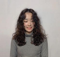 -TOP HAIR SALON