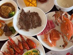 -荣誉国际酒店-云顶旋转餐厅