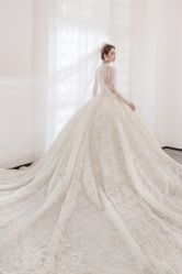 -艾米丽婚纱礼服