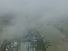 -广州塔卢特斯法国旋转餐厅