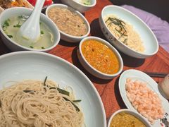 -裕兴记•蟹黄面馆(人民广场店)