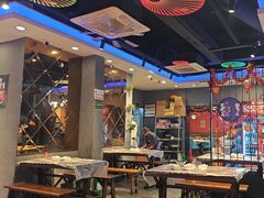 -老街烧烤大排档·地道湖北菜·龙虾馆(汉口火车站店)