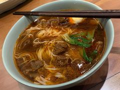 红烧牛肉面-亮亮面馆(经六路店)