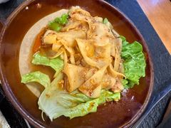 -阿山卓·野生菌火锅·纳西火塘烤肉