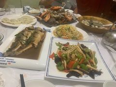 -宾朋海鲜特色美食餐厅·纯手工鲅鱼水饺(兴海路店)