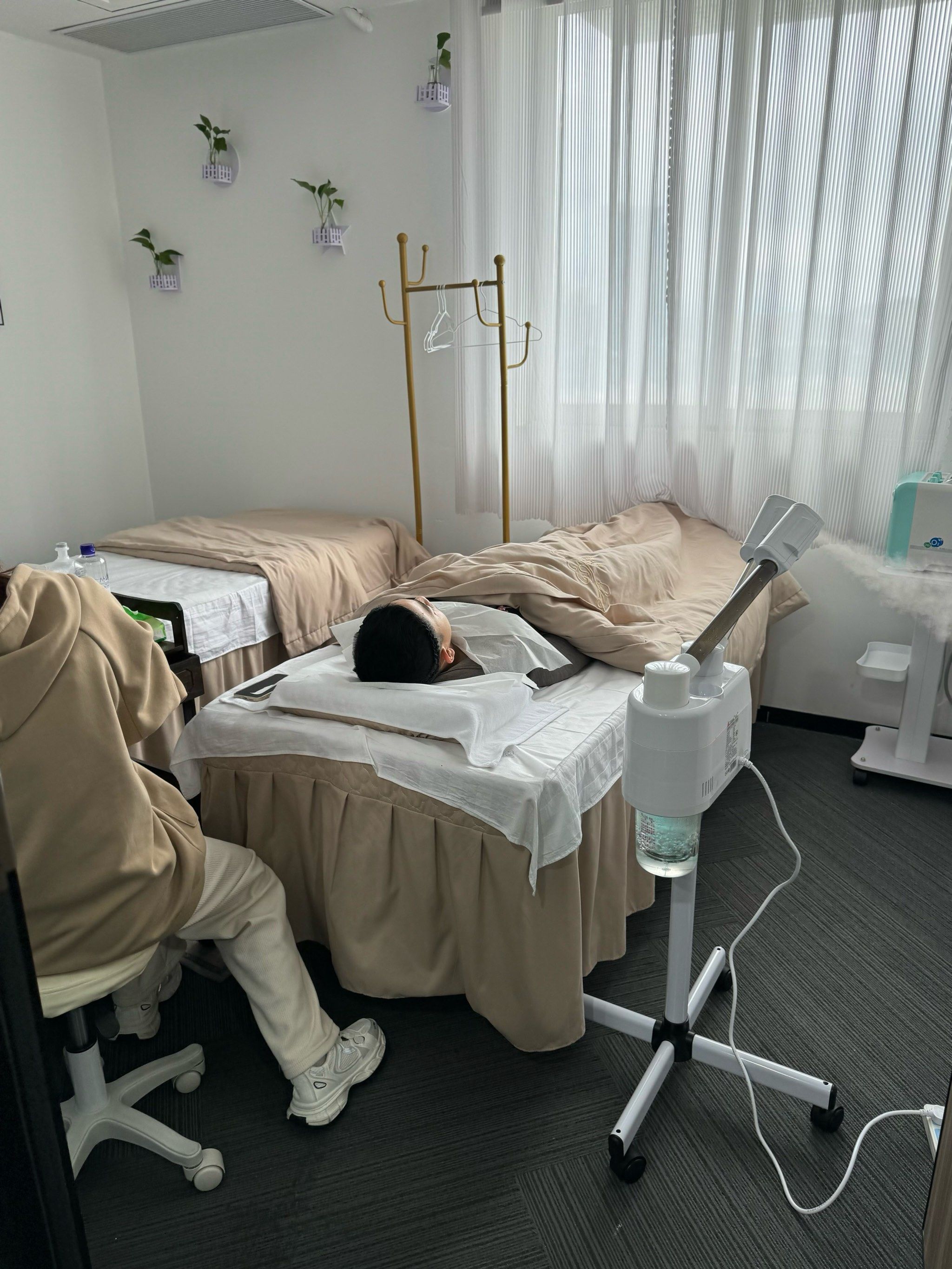 专业的事情交给专业的人做!朗仕男士护肤洗脸吧