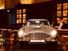 -LONG BAR 廊吧(外滩华尔道夫酒店)