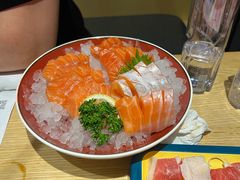 -枝魯枝魯自助料理