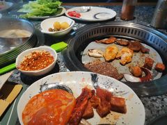 -阪尚皇·原切牛排·烤肉火锅自助(北京路店)