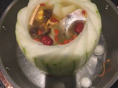 -得意咚瓜·顺德鱼生·冬瓜火锅(深圳首店)