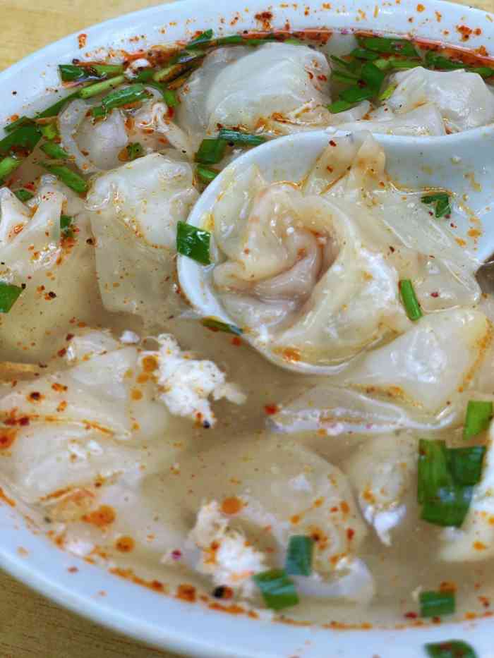 安庆柴火馄饨-"看到那么多人夸好吃,也就过来吃了,但是没.