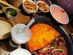 -萍姐火锅·公路夜市(武汉首店)