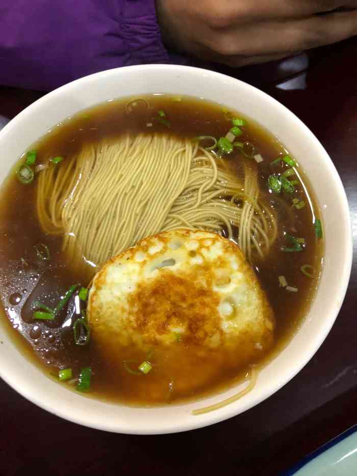 東吳麵館面的分量還是挺不錯的,大排面