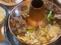 -岳记兴隆·青城腊排铜火锅(融创店)