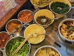 -丽丽三鲜螺蛳粉(田林路店)