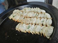 -胖子锅贴(双阳路111弄店)