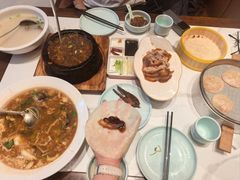 -梅利汴京烤鸭•开封豫菜地标店(东大街店)