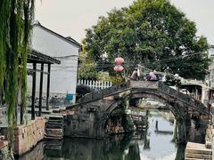 -丝绸小镇荻港古村