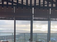 -瑰丽酒店·海吧·天际下午茶·现场DJ·天台酒吧