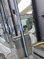 -藤野造型烫染·漂发