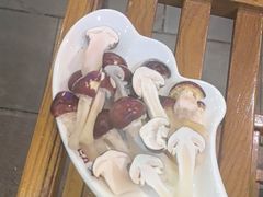 -亮欢寨酸汤鱼(沙冲路店)