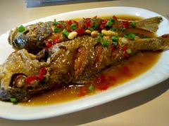纳豆酱烧黄鱼-四小姐的店(王府井店)