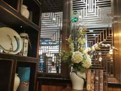 -荟廷·晶萃(陆家嘴尚悦湾店)