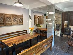 -蓝壁虎咖啡酒馆