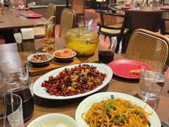 -肆海小川菜酒馆Wine Bistro (青年路店)