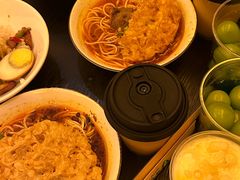 -金色印象·4k影院式足体养生(龙腾路店)