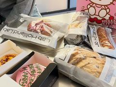 -好利来(上海长宁龙之梦店)