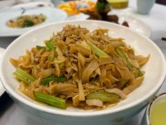 -新名仕新白玉兰餐厅