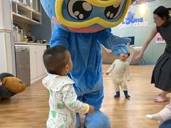 -龙格亲子游泳俱乐部(泊富中心)