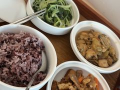 -雪梅月子中心(华侨城店)