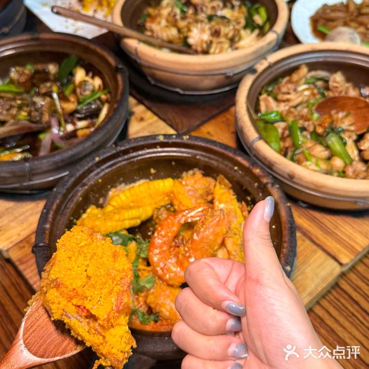 东莞人吃了7年的老牌啫啫煲！太掂了！