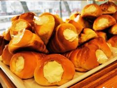 奶油牛角面包-新侨三宝乐面包店(崇文门店)