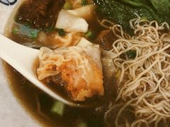 牛腩云吞面-佳面馆·竹升云吞面·爽鱼皮·牛腩面(易发店)